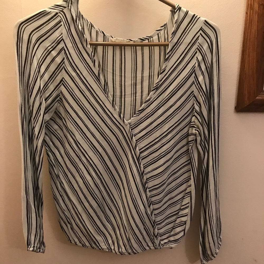 Long sleeve striped shirt